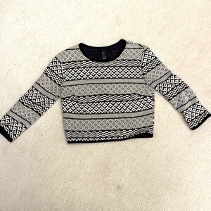 Cropped printed top